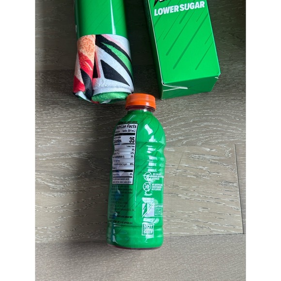 RARE Gatorade Lower Sugar x Caitlin Clark Rain Berry Capsule /2200 LE IN HAND ❤️ - Picture 5 of 5